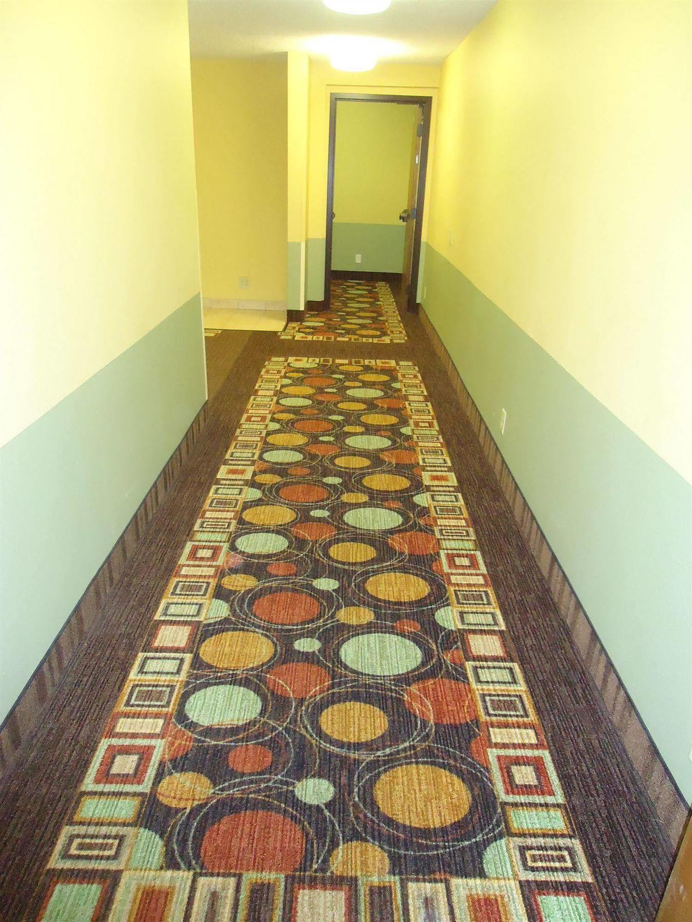 Townhouse Extended Stay Hotel Downtown Линкълн Екстериор снимка